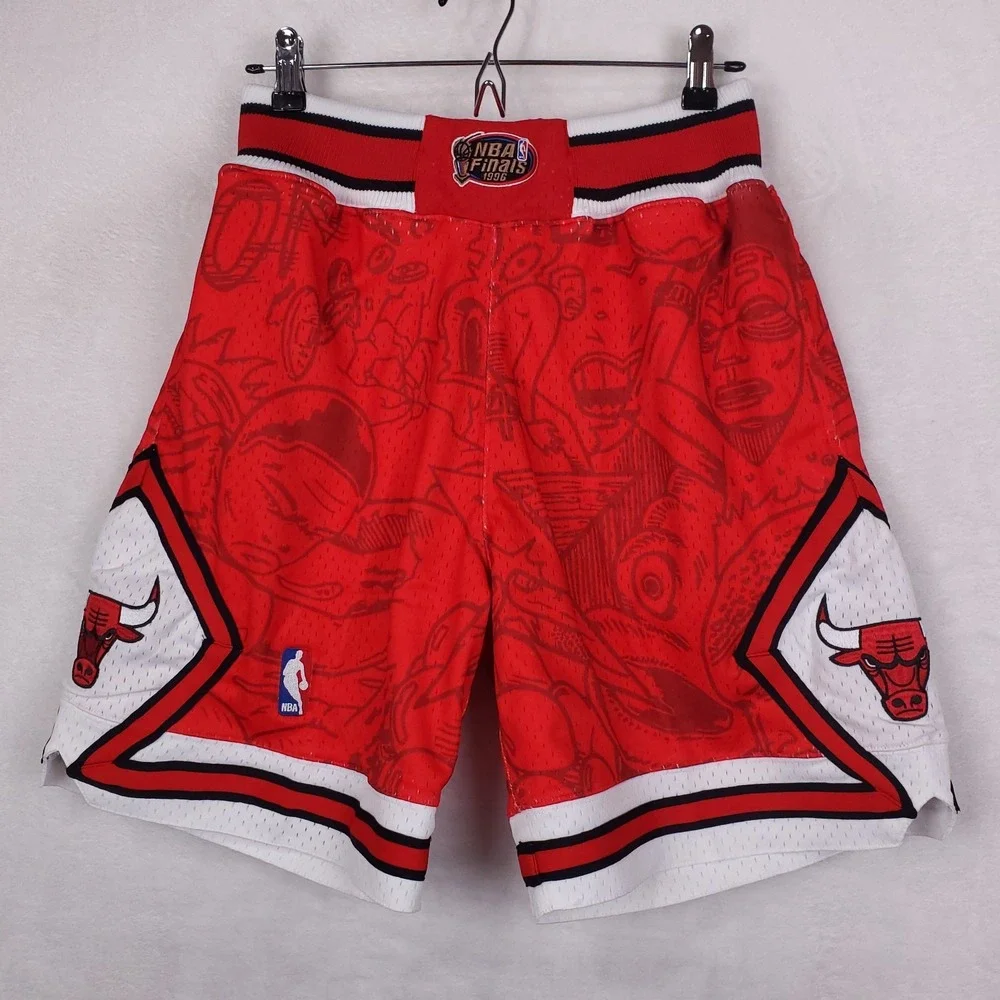 Mitchell & Ness hebru brand